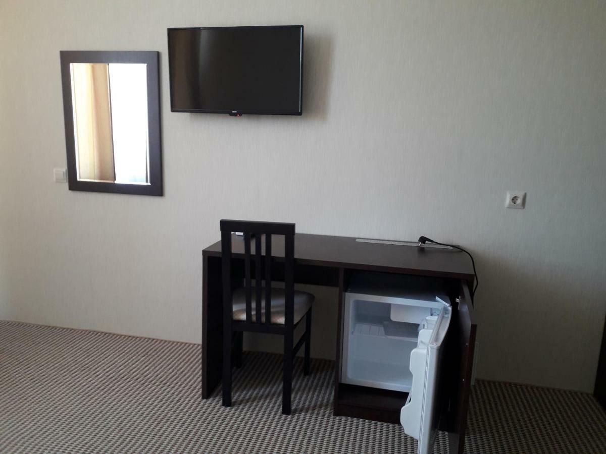 Sariya Hotel Kheivani Екстериор снимка