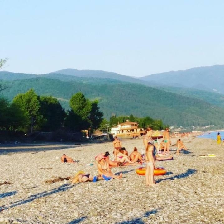 Sariya Hotel Kheivani Екстериор снимка